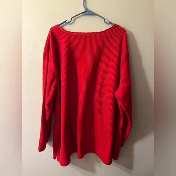 Ladies Plus Size Top - Picture 2 of 3